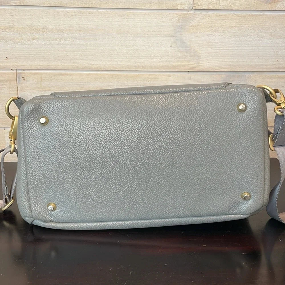 Freshly Picked classic diapers bag in stone